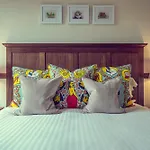 Ardagh & Restaurant فندق كليفدين