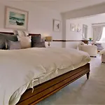 Ardagh & Restaurant 4*