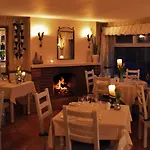 Ardagh & Restaurant 4*