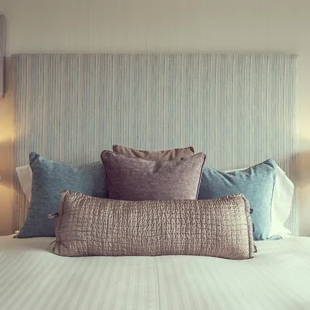 Ardagh & Restaurant 4*