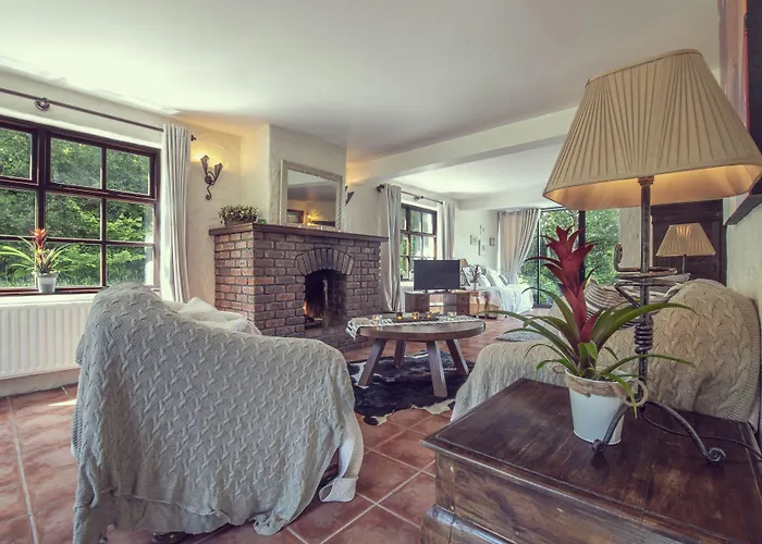 Ardagh & Restaurant 4*